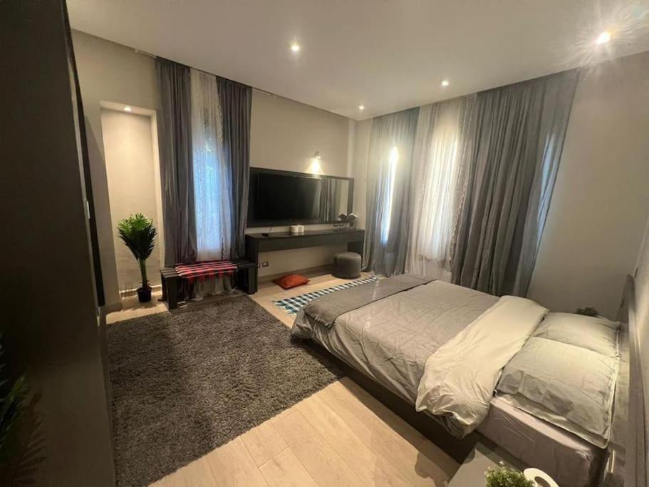Luxury 1br With Garden * Cairo