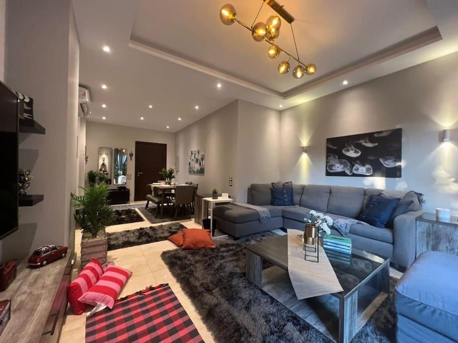 Luxury 1br With Garden Apartment Cairo