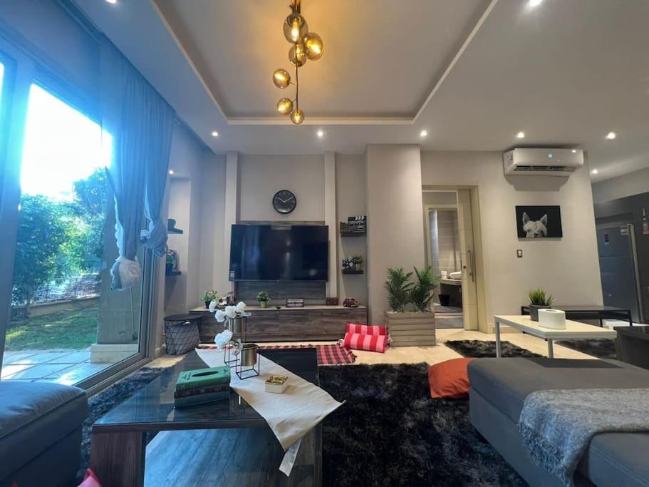 Apartment Luxury 1br With Garden *