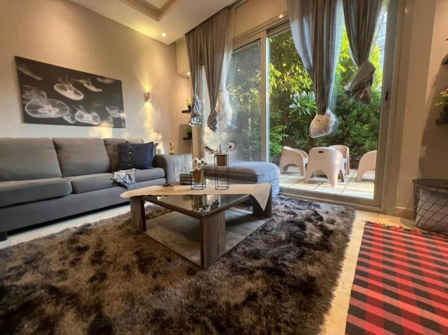 Apartment Luxury 1br With Garden *